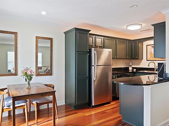 5th image of 4820 Conway Rd APT 130