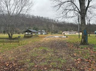 124 Berman Ln, Greenup, KY 41144