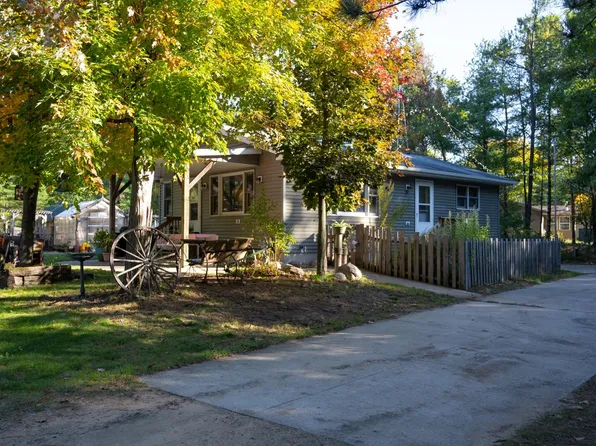 N8952 8th Ave, New Lisbon, WI 53950