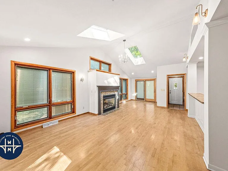 15685 Brojan Dr — Photo 14