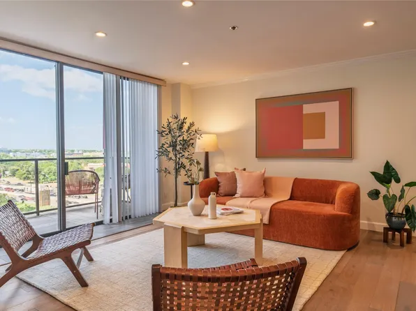 40 N Interstate Highway 35 APT 11B2, Austin, TX 78701