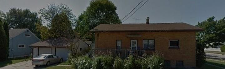2nd image of 1501 Dewey St