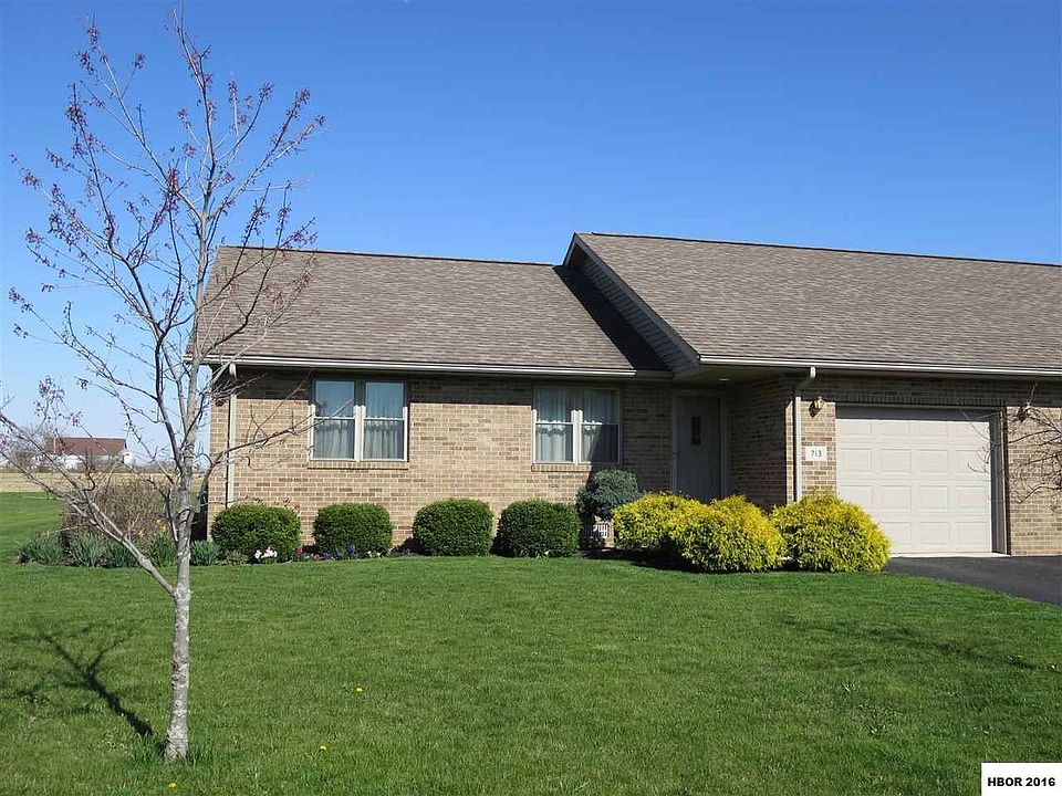 1st image of 713 Apple Blossom Ln