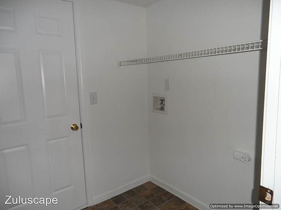 5th image of 6042 Tybalt Cir