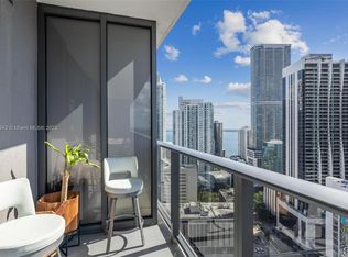 45 SW 9th St APT 3104, Miami, FL 33130