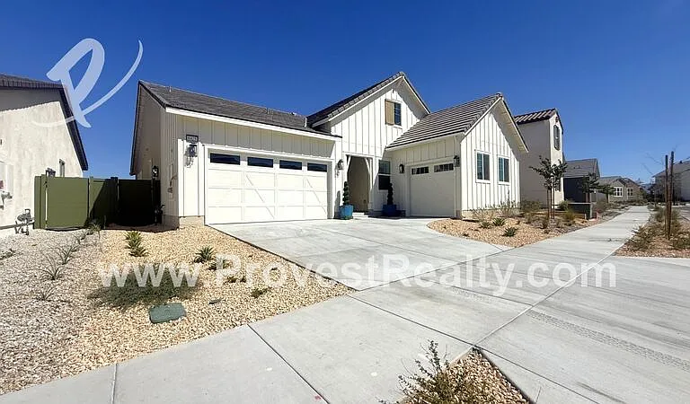 6425 Castle Crags Ave — Photo 1