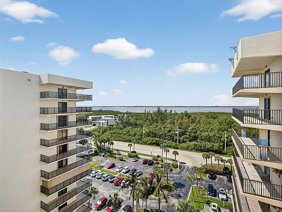 3rd image of 10044 S Ocean Drive #1103