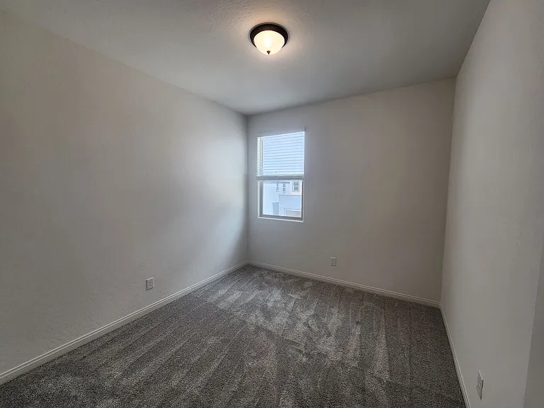 1553 Crowned Eagle St — Photo 45
