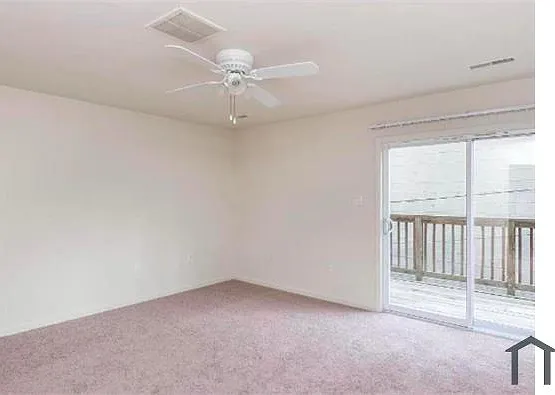 5237 Crowson Ave #7 — Photo 7