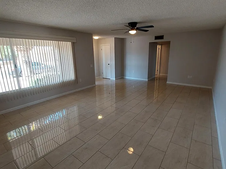 13204 W Hyacinth Dr — Photo 6