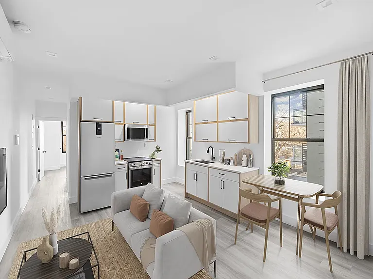 321 20th St #3R — Photo 1