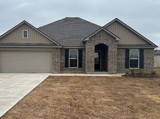 8108 Kelsey Ln, Iowa, LA 70647