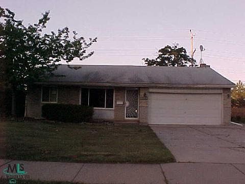 1st image of 27820 Larkmoor St