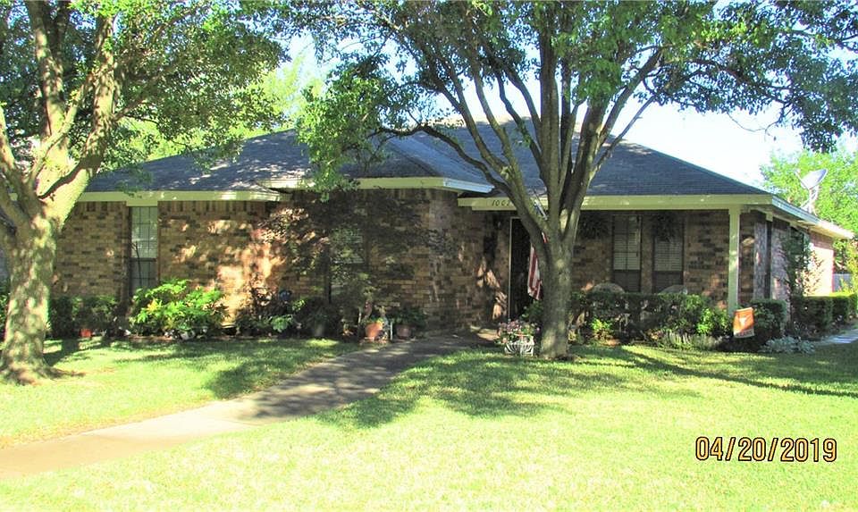 1st image of 1002 Casa Linda St