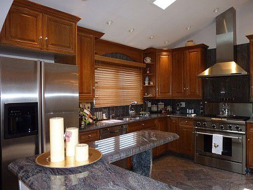 5th image of 16108 87th St