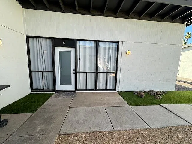 2 bed, 1250 sqft, $1,825 — Photo 4