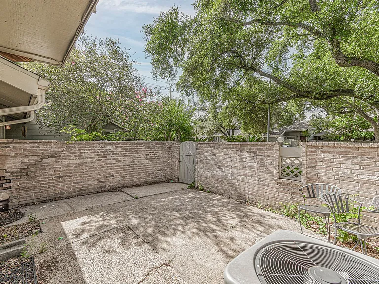 12906 Leader St #2906 — Photo 2