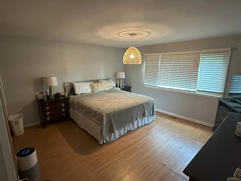 1183 Foxboro Ln — Photo 9