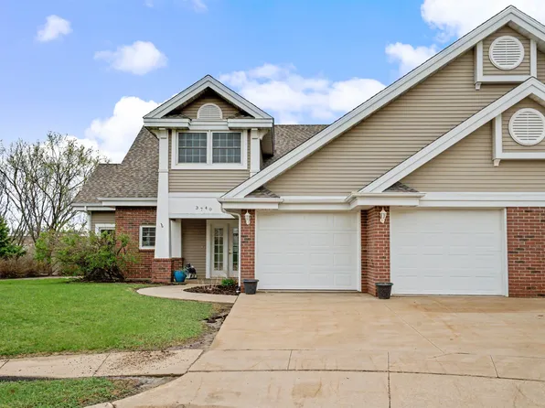 3740 Oak Park Ct, Dubuque, IA 52002