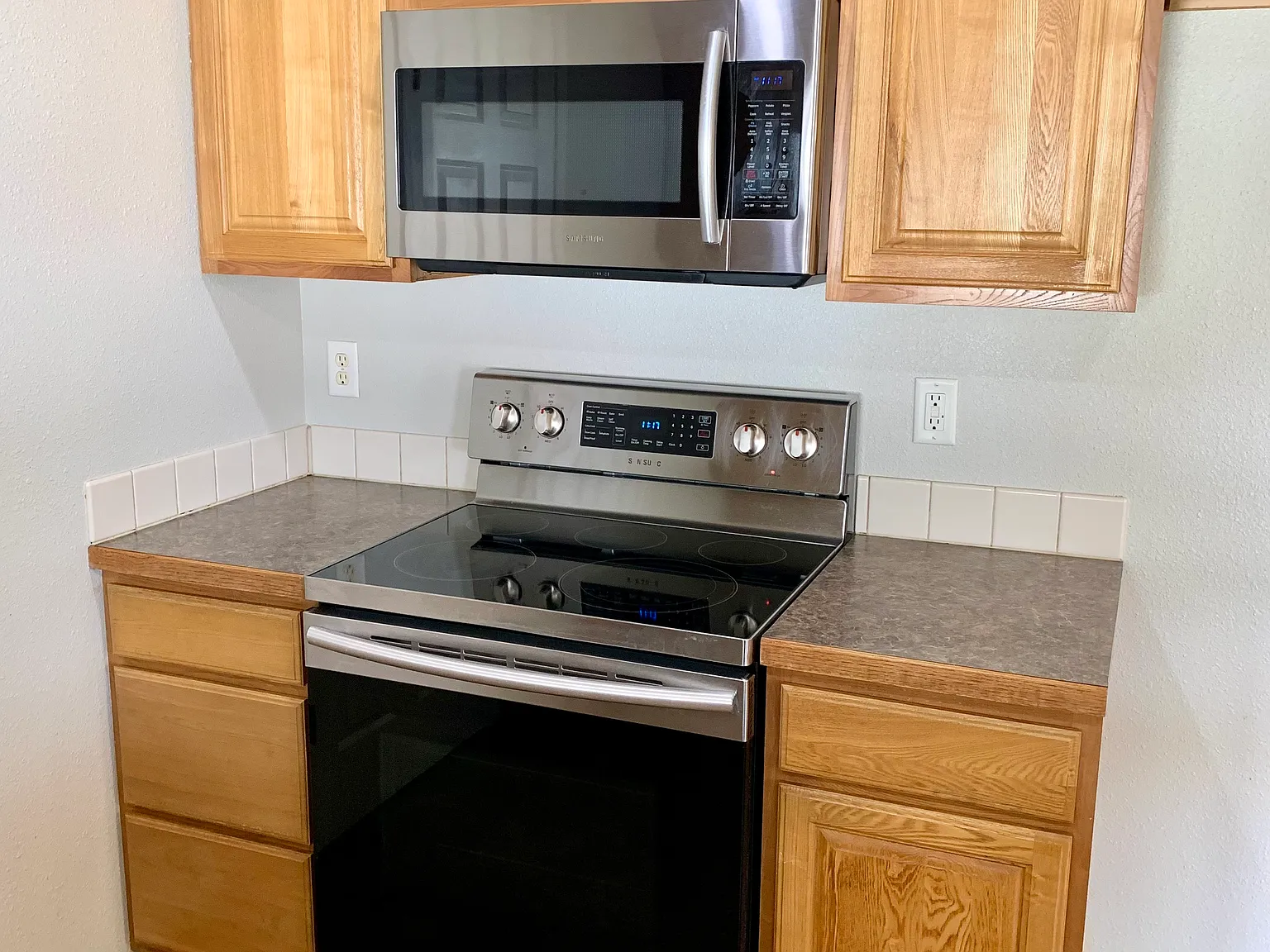 3 bed, 1162 sqft, $1,850 — Photo 4