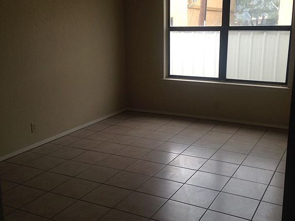 4th image of 1204A Aspen Dr