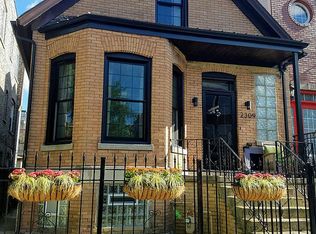 2309 W Ohio St, Chicago, IL 60612