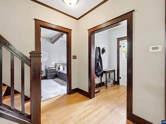 3rd image of 3045 NW Johnson Ave