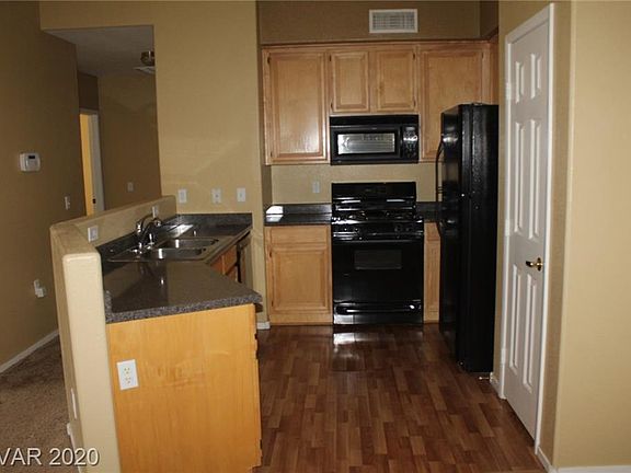 5th image of 10245 S Maryland Pkwy Unit 2205
