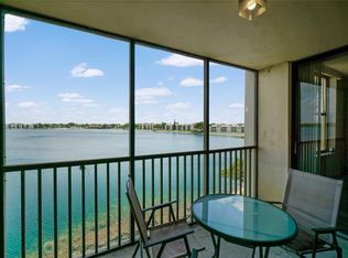 113 Lake Emerald Dr APT 404, Oakland Park, FL 33309