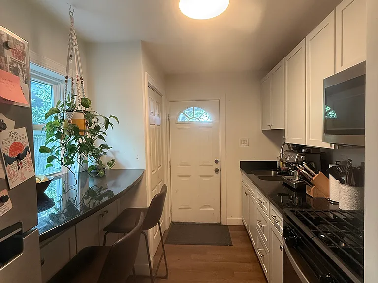 506 N 29th St #A — Photo 1