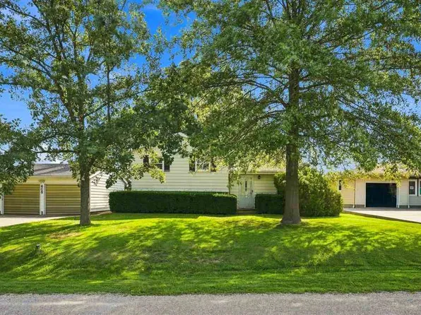 608 S 12th Ave, Washington, IA 52353