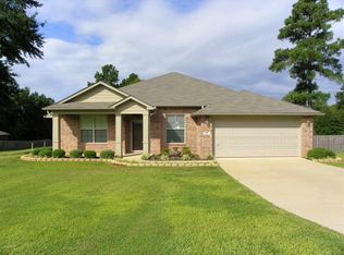 255 Cedar Ridge Rd, Longview, TX 75602