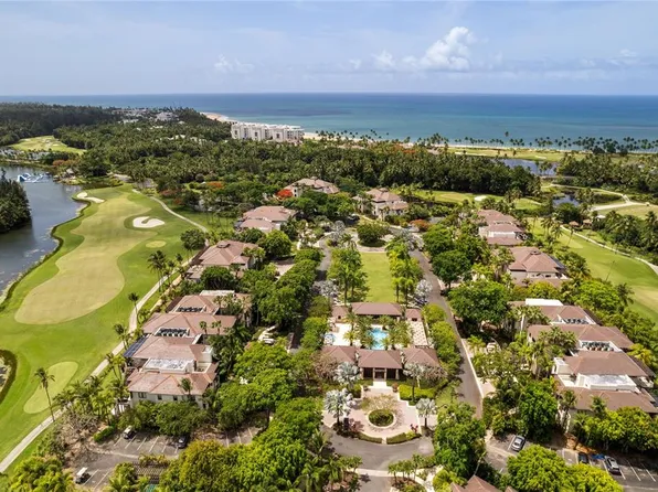 9277 Las Verandas Bahia Bch #Rio, Rio Grande, PR 00745