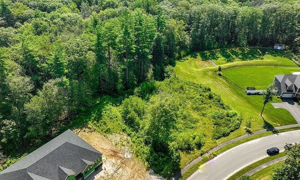 1st image of 7 Quigley Rd