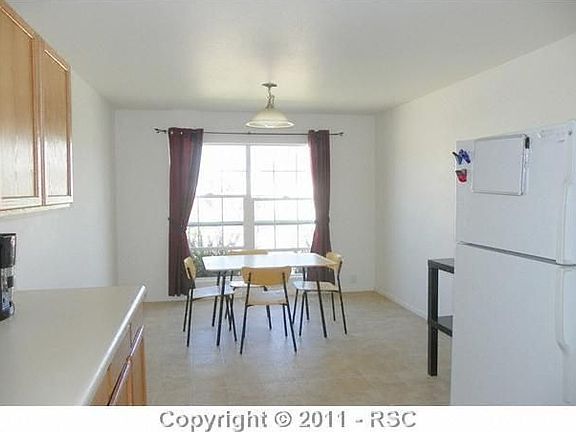 4th image of 6594 Fowler Dr