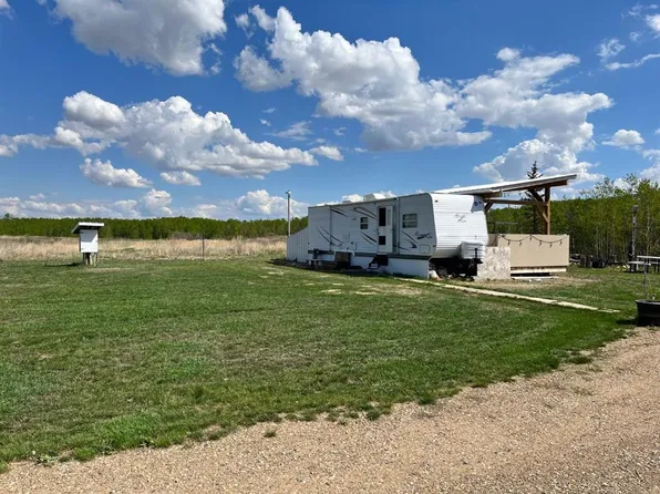 15 Ranch Rd, White Sands, AB T0C 3B0