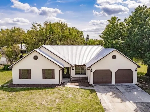 4550 Springview Cir, Labelle, FL 33935