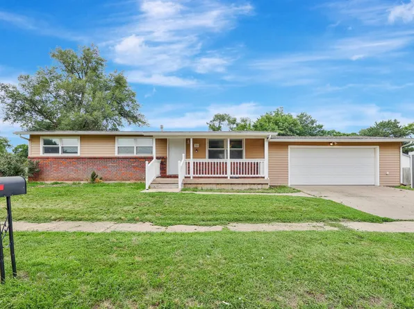 306 E Avenue D, Mount Hope, KS 67108