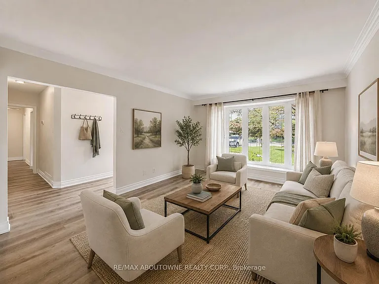2130 Greenhurst Ave #UPPER — Photo 18