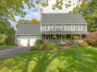 16 Lisa Ln, Georgetown, MA 01833