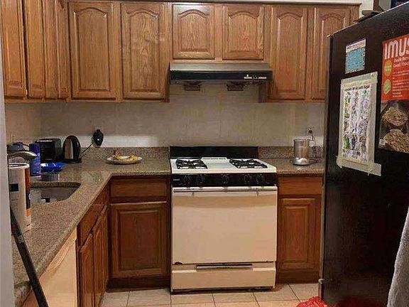 3rd image of 103-42 51st Ave
