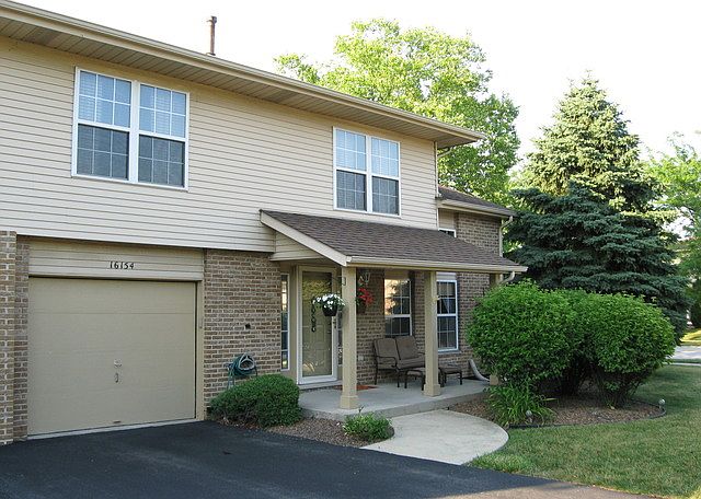 1st image of 16154 Creekmont Ct