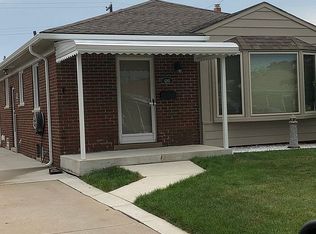 4265 18th St, Wyandotte, MI 48192