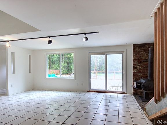 5th image of 10507 56th St SE