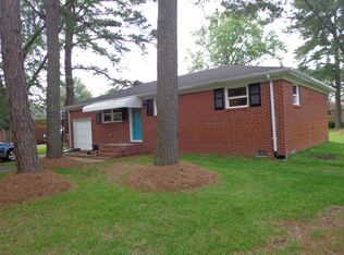 908 Cogliandro Dr, Chesapeake, VA 23320