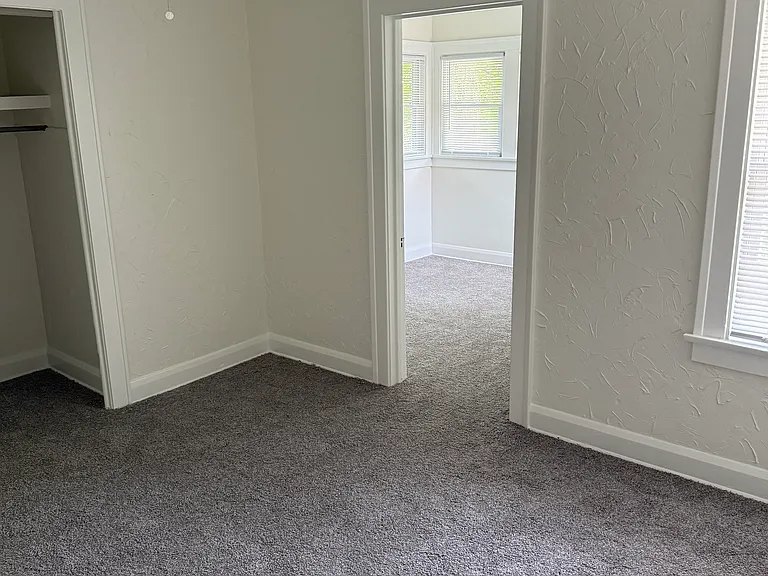 1438 Vassar Dr — Photo 4
