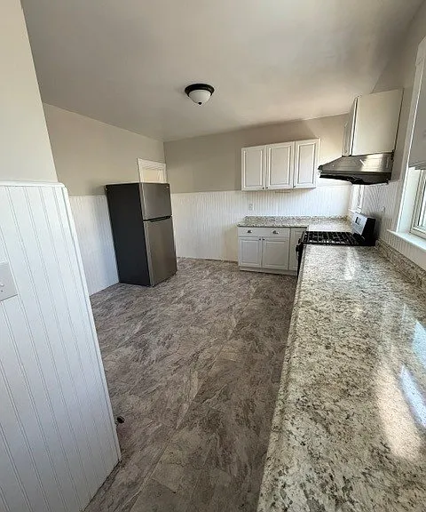 4 Lawrence Pl #4 — Photo 6
