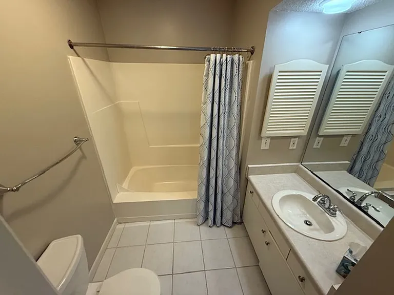 26 S Forest Beach Dr #20 — Photo 15