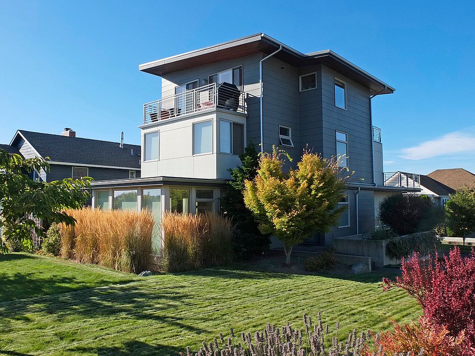 2nd image of 9501 21st Ave NW