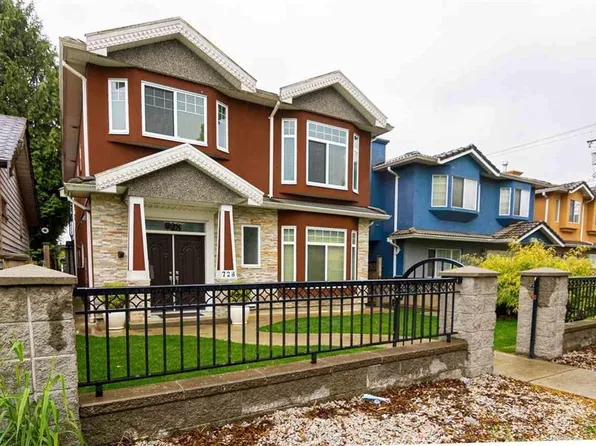728 E 49th Ave, Vancouver, BC V5W 2H4